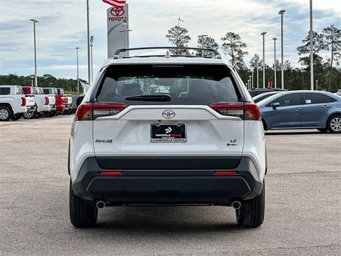 New 2025 Toyota RAV4 LE image 7
