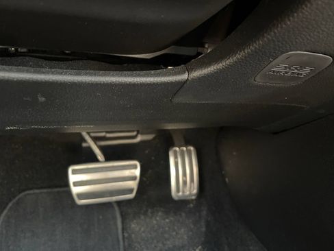 Used 2025 Honda Civic Sport Touring image 38