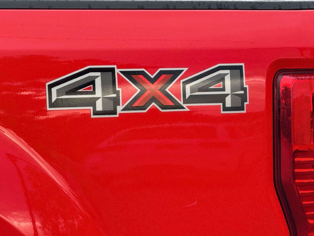 Used 2021 Ford F250 XL w/ Power Equipment Group AWD/4WD image 12