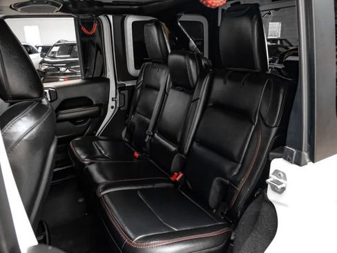 Used 2021 Jeep Wrangler Unlimited Rubicon AWD/4WD image 33