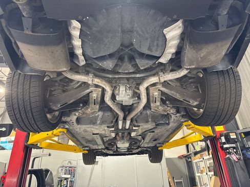 Used 2015 Chevrolet SS RWD image 36