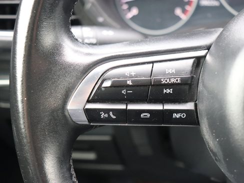 Used 2024 MAZDA MAZDA3 s image 27