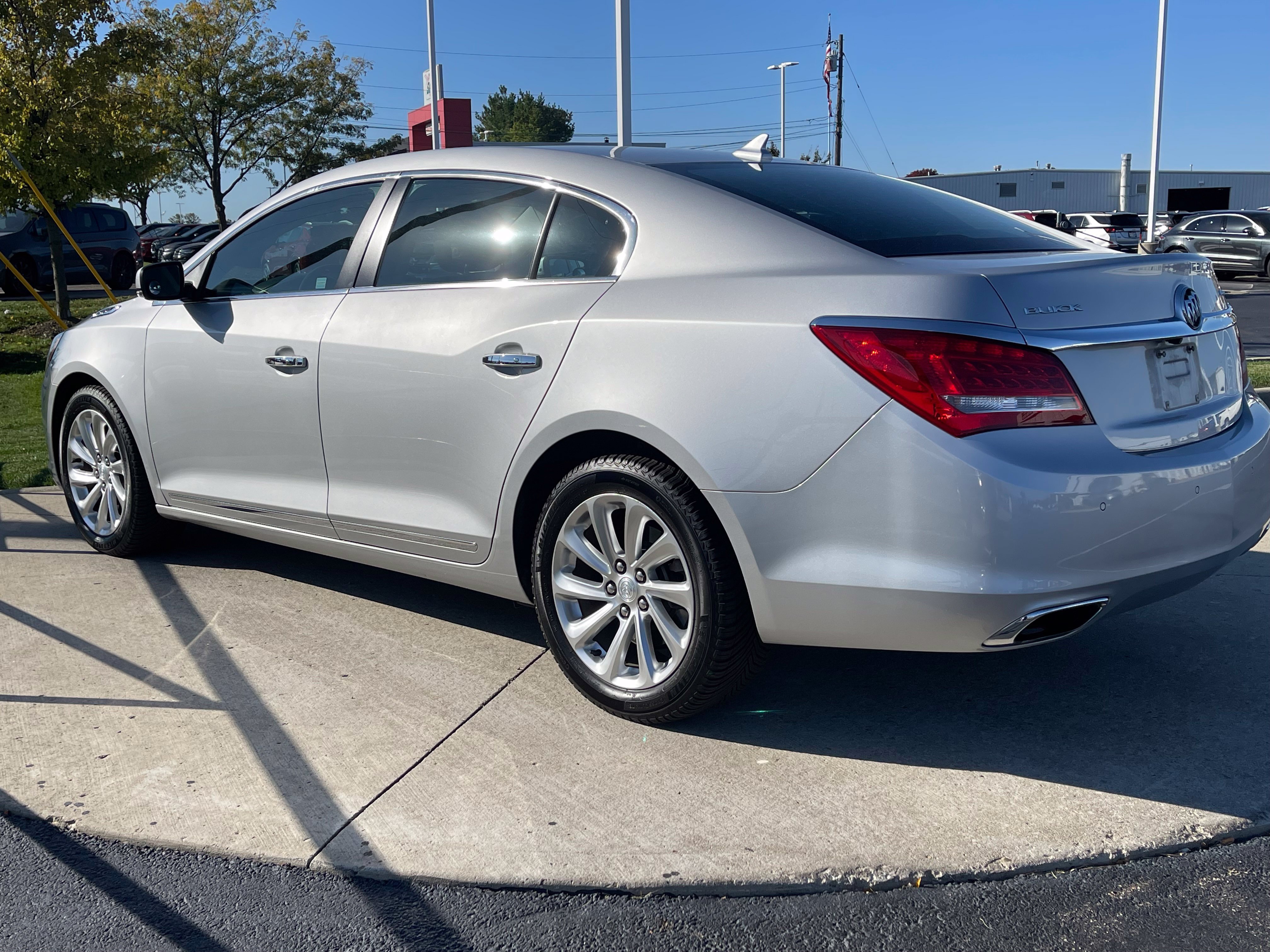 Used 2014 Buick LaCrosse Leather FWD image 5