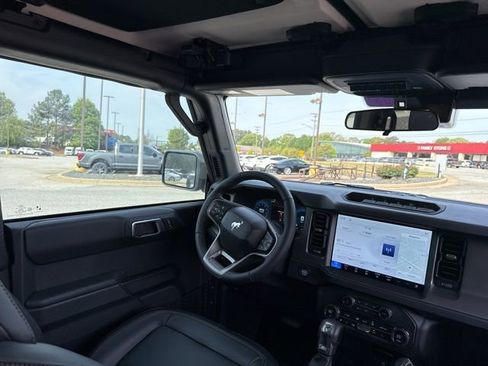 New 2026 Ford Bronco Badlands AWD/4WD image 16