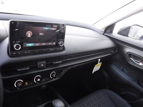 Used 2024 Honda HR-V LX image 17