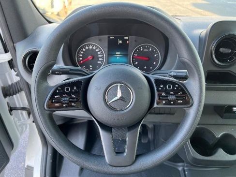 Used 2024 Mercedes-Benz Sprinter 3500 image 13