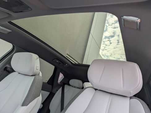 New 2026 Cadillac Optiq Luxury 1 w/ LPO, Floor Liner Package AWD/4WD image 19