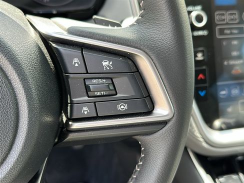 Certified 2025 Subaru Outback Premium AWD/4WD image 14