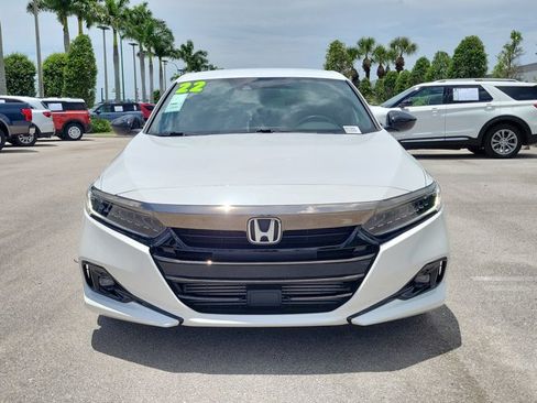 Used 2022 Honda Accord Sport image 2