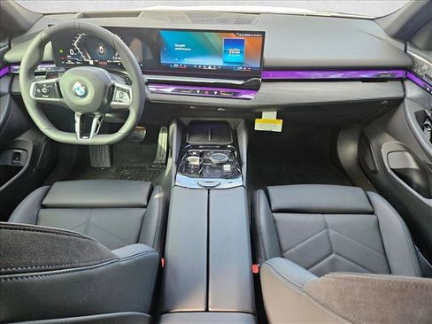 Used 2026 BMW 530i RWD image 14