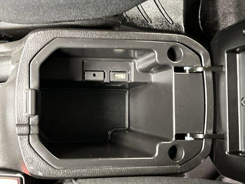 Used 2015 Chevrolet Cruze LT image 21