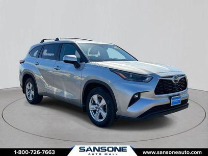 Certified 2024 Toyota Highlander LE
