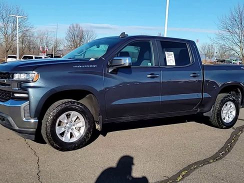 Used 2019 Chevrolet Silverado 1500 LT w/ All-Star Edition AWD/4WD image 4
