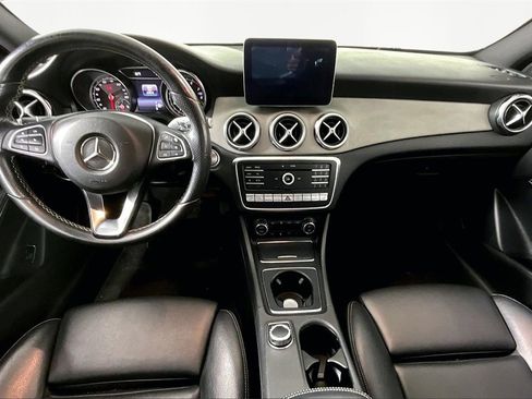 Used 2018 Mercedes-Benz GLA 250 4MATIC image 7