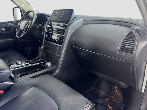 Used 2024 INFINITI QX80 Luxe AWD/4WD image 31