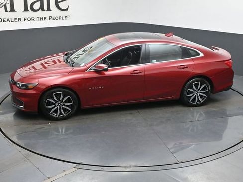 Used 2018 Chevrolet Malibu LT w/ Leather Package FWD image 56