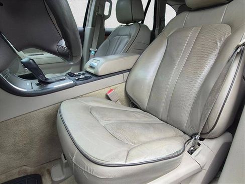 Used 2015 Lincoln MKX FWD w/ Equipment Group 102A image 10