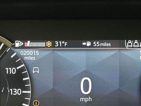 Used 2023 Land Rover Discovery Sport S image 13