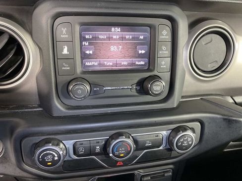 Used 2021 Jeep Gladiator Sport w/ Trailer Tow Package AWD/4WD image 20