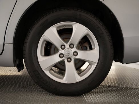 Used 2015 Toyota Sienna L image 58