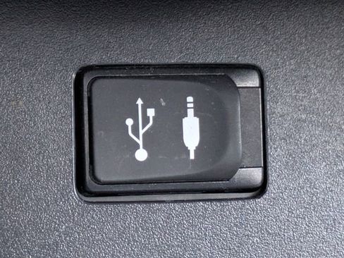 Used 2015 Toyota Highlander Plus image 27