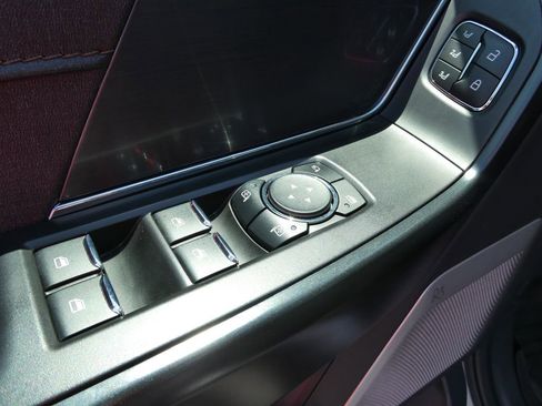 Used 2023 Ford F150 Raptor AWD/4WD image 24