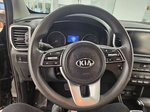 Used 2021 Kia Sportage LX image 10