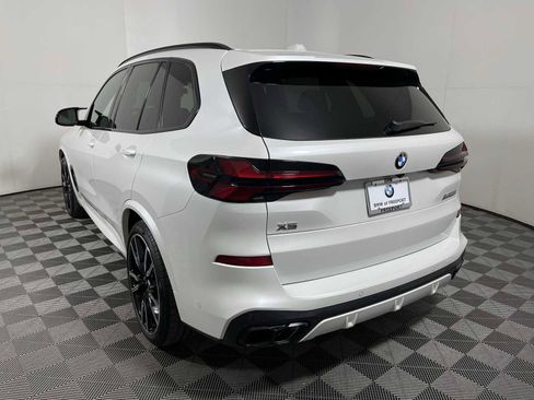 Used 2025 BMW X5 M60i w/ Executive Package image 5