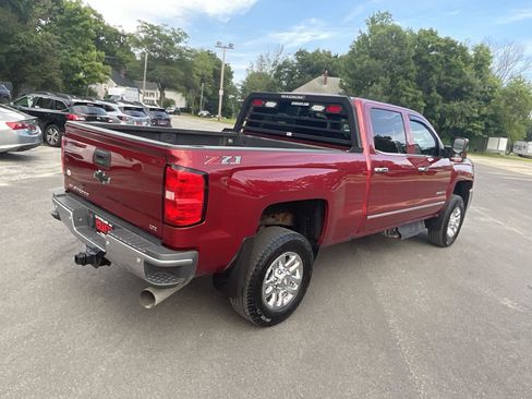 Used 2019 Chevrolet Silverado 2500 LTZ w/ Duramax Plus Package AWD/4WD image 5