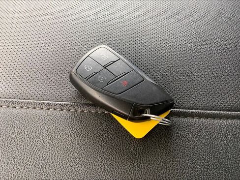 Used 2023 Chevrolet Silverado 1500 LTZ image 20