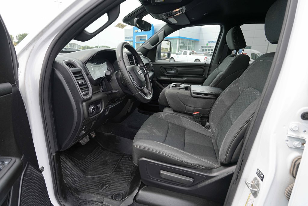 Used 2025 RAM 1500 Tradesman AWD/4WD image 17