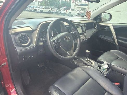 Used 2013 Toyota RAV4 Limited AWD/4WD image 4