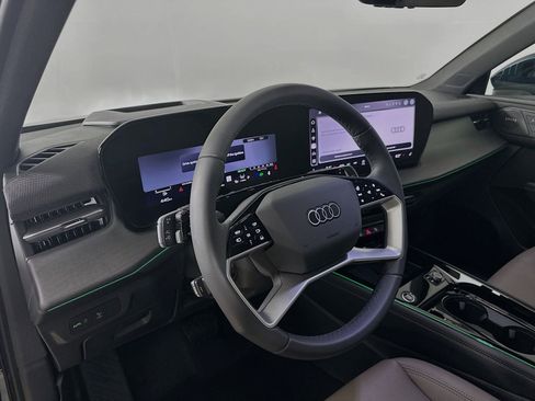 New 2026 Audi Q3 quattro 2.0T AWD/4WD image 33