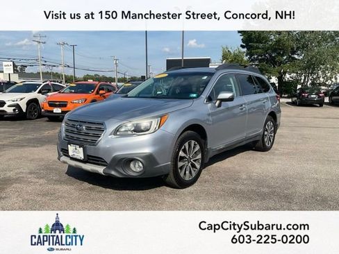 Used 2015 Subaru Outback 2.5i Limited AWD/4WD image 3