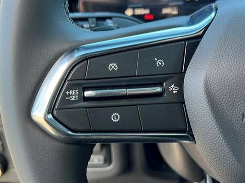 New 2026 Chevrolet Suburban LS image 25