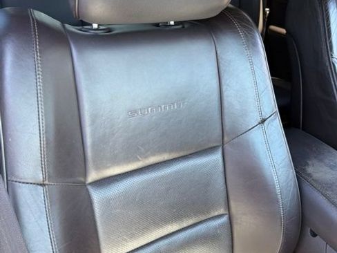 Used 2014 Jeep Grand Cherokee Summit RWD image 24