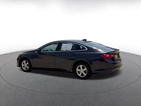 Used 2023 Chevrolet Malibu LT w/ Driver Confidence Package FWD image 10