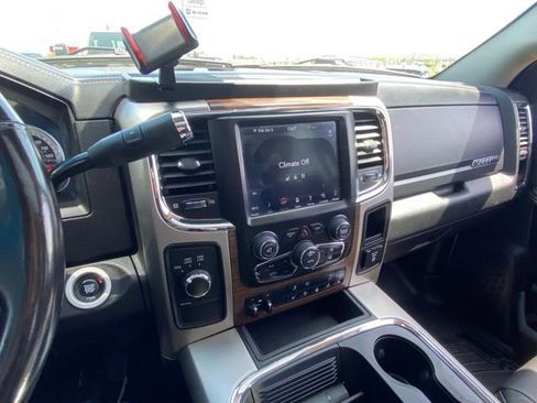 Used 2018 RAM 2500 Laramie AWD/4WD image 13