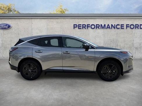 Used 2025 Nissan Murano SV FWD image 6