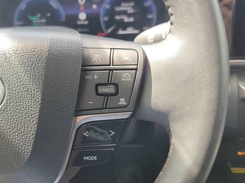 Certified 2025 Toyota Camry XLE FWD image 20
