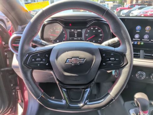 Used 2024 Chevrolet Trax RS w/ Driver Confidence Package FWD image 22