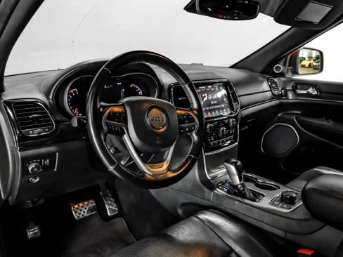 Used 2020 Jeep Grand Cherokee High Altitude AWD/4WD image 3
