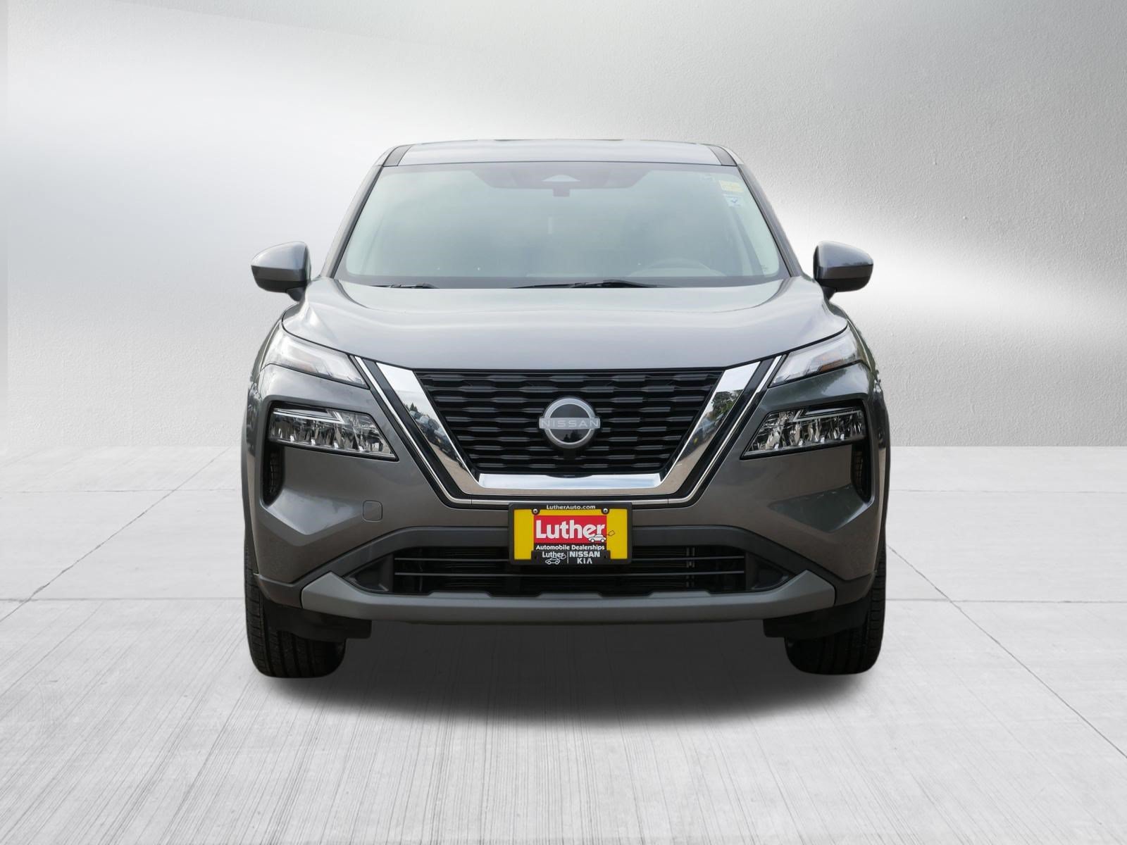 Certified 2023 Nissan Rogue SV AWD/4WD image 2