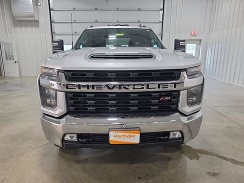 Used 2022 Chevrolet Silverado 3500 LT w/ Convenience Package AWD/4WD image 3
