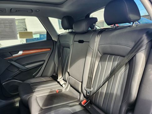 Used 2021 Audi Q5 2.0T Premium Plus image 11