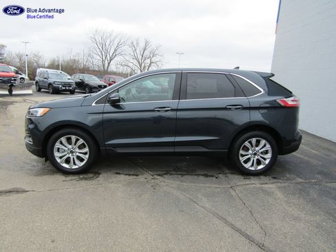 Certified 2023 Ford Edge Titanium w/ Equipment Group 301A AWD/4WD image 2