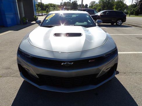 Used 2024 Chevrolet Camaro SS RWD image 8