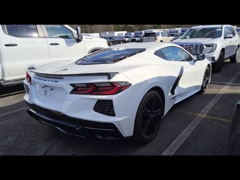 Used 2026 Chevrolet Corvette Stingray Coupe w/ 1LT image 4