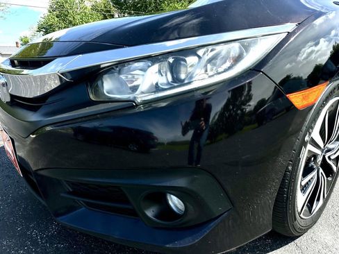 Used 2016 Honda Civic EX-T image 10