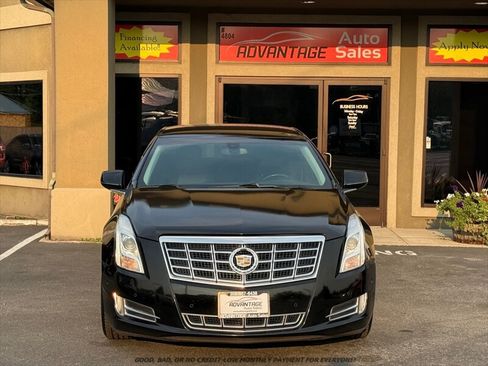 Used 2014 Cadillac XTS Luxury FWD image 2